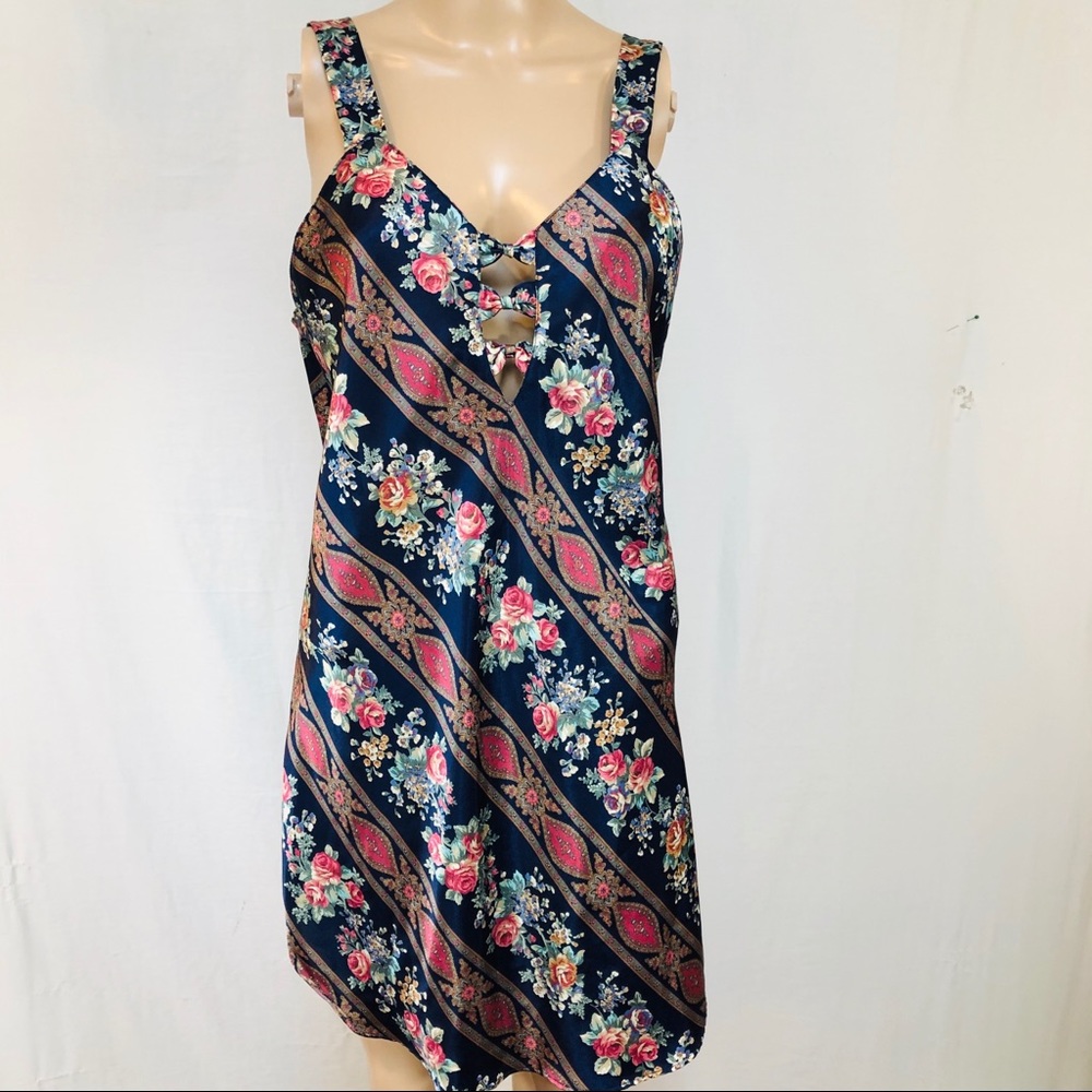 Sophia Morgan women’s thigh length Nite Gown Sz M